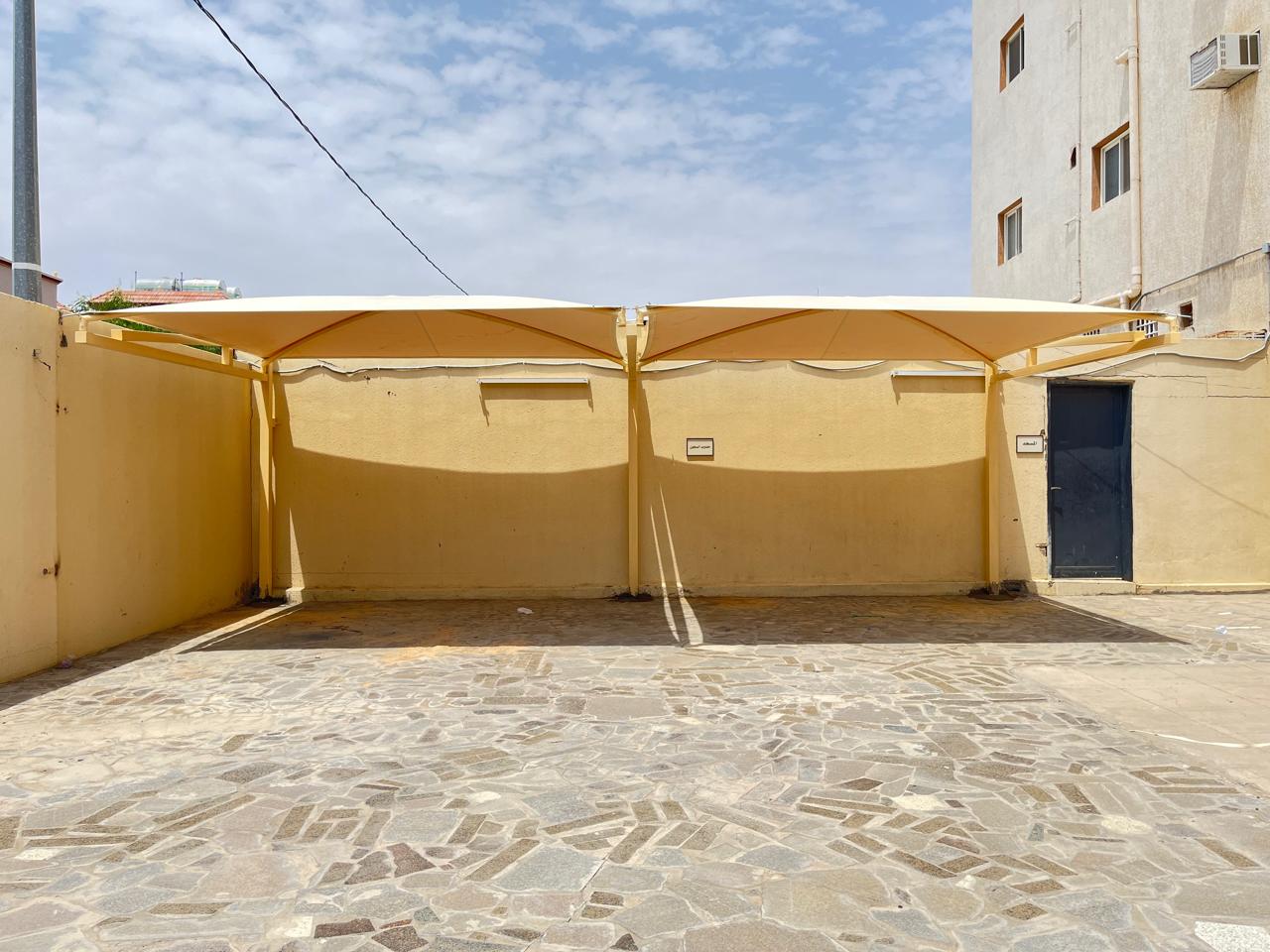 مظلات وسواتر الرياض: الحل الأمثل للجودة والخصوصية والتصميم العصري